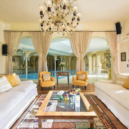 Apartment Due To Its Unique Location At Half Height On The Mountain *